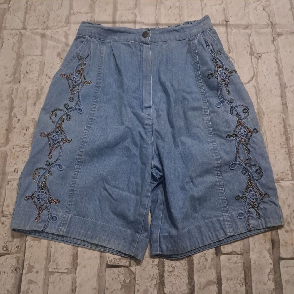 Women's XS Denim Shorts Elastic Waist Slant Pockets Embroidered Floral Design